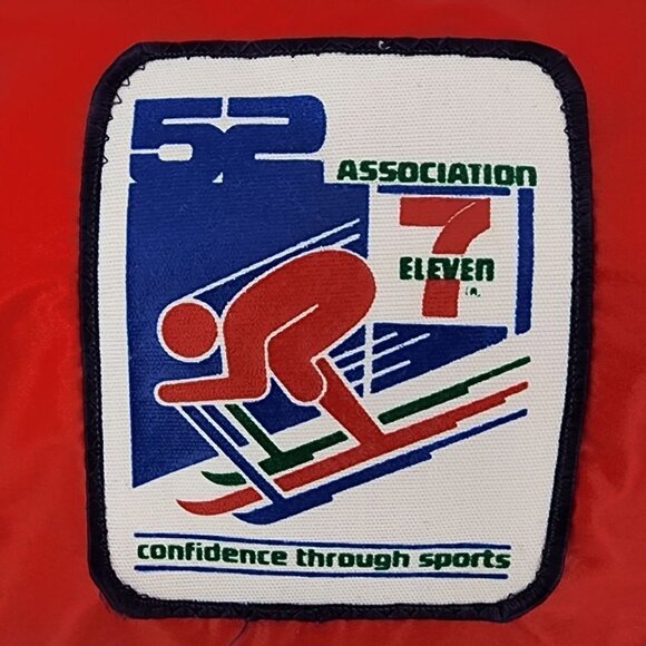 Vintage Gap 7-Eleven Hooded Red Windbreaker Pullover Jacket Mens Medium - Picture 6 of 14